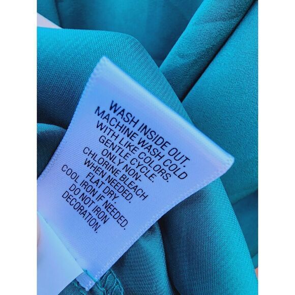 Apt 9 Embellished Blouse Silky Emerald Green V-Neck studded Top Womens XL - Picture 3 of 6